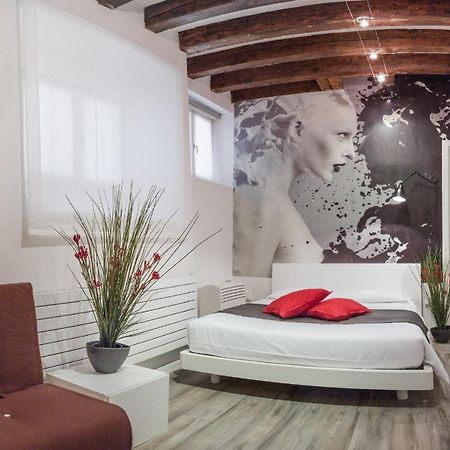 Rialto Apartments Whit Lift เวนิส ภายนอก รูปภาพ